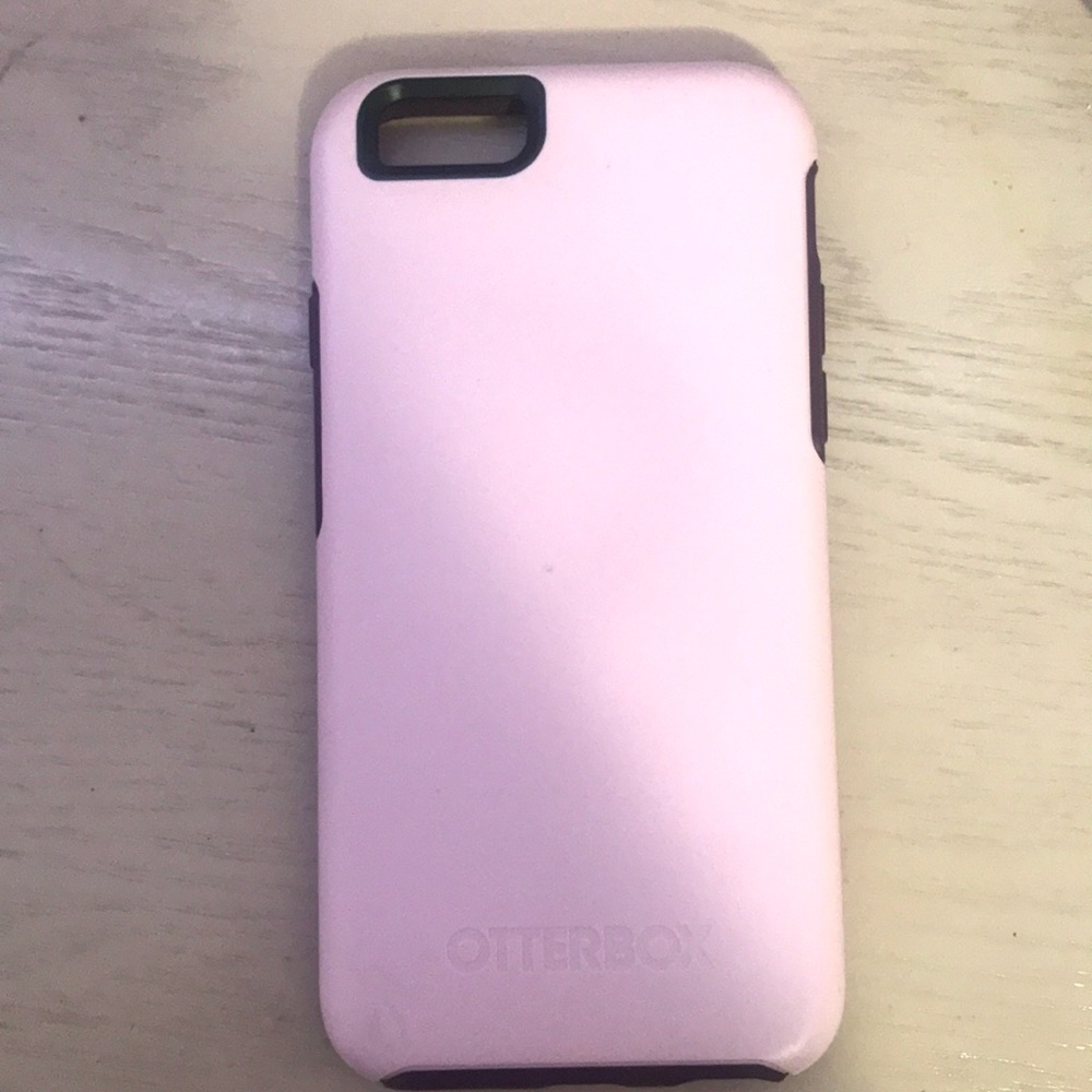 Otter box iPhone 6s case